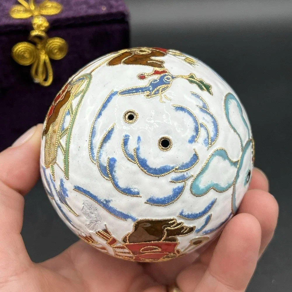 Cloisonne White Ornament Snowman & Bears Sledding Snow 3.5